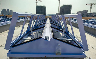 金塔排烟窗的设置要求